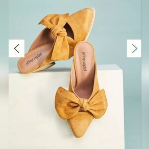 Jeffrey Campbell Cyrus Bow Mules Size 6.5